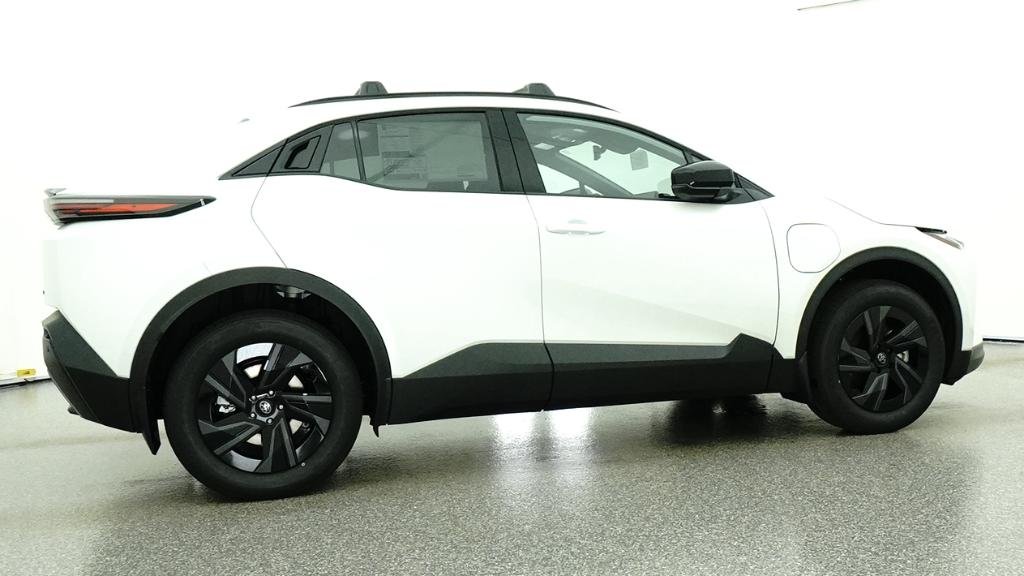 New 2026 Wind Chill Pearl Toyota SE image 56