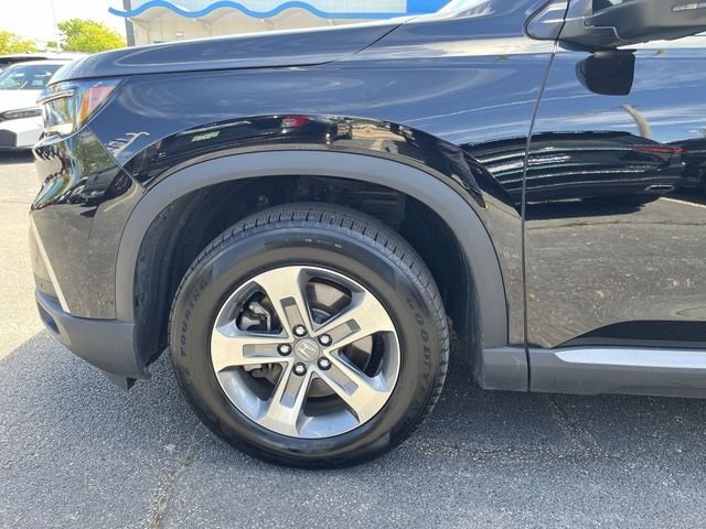 Used 2023  Honda EX-L image 26