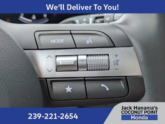 Used 2024 Green Hyundai SEL image 27