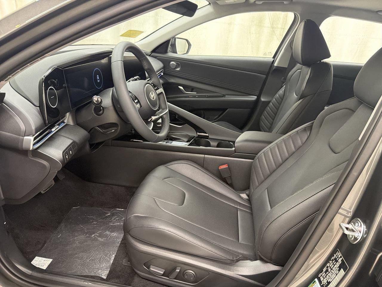 New 2026 Amazon Gray Hyundai Limited image 14