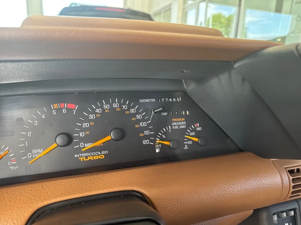 1990 Pontiac Grand Prix - Photo 24