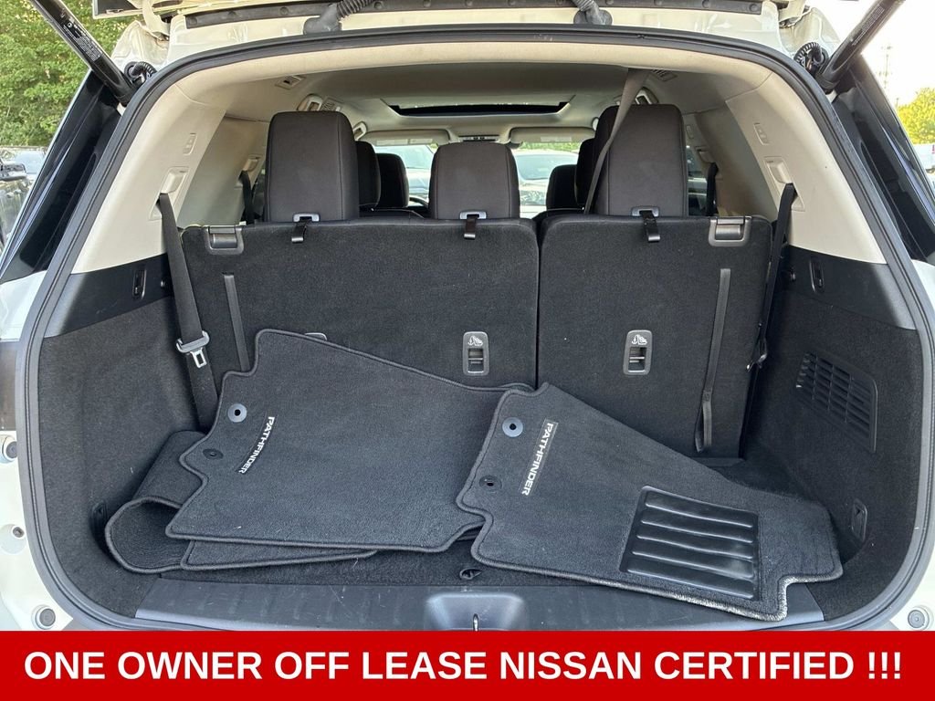 Used 2023 White Nissan SV image 13