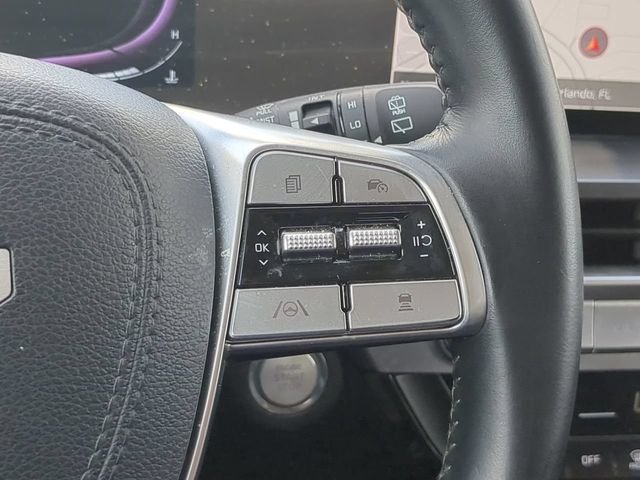 Used 2025 Black Kia S image 33