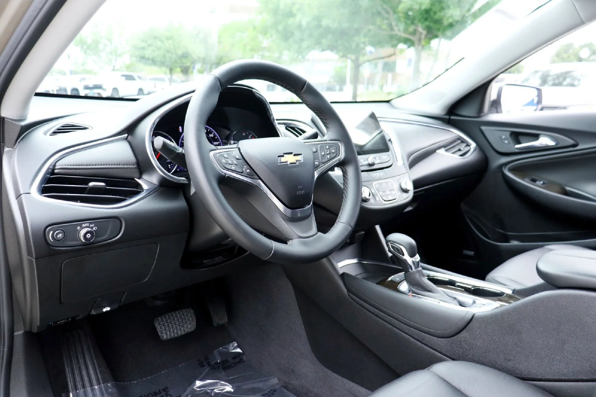 Certified Used 2023 Gray Chevrolet LT image 8