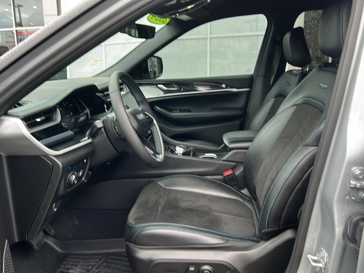 2024 Jeep Grand Cherokee Trailhawk 4xe - Photo 11