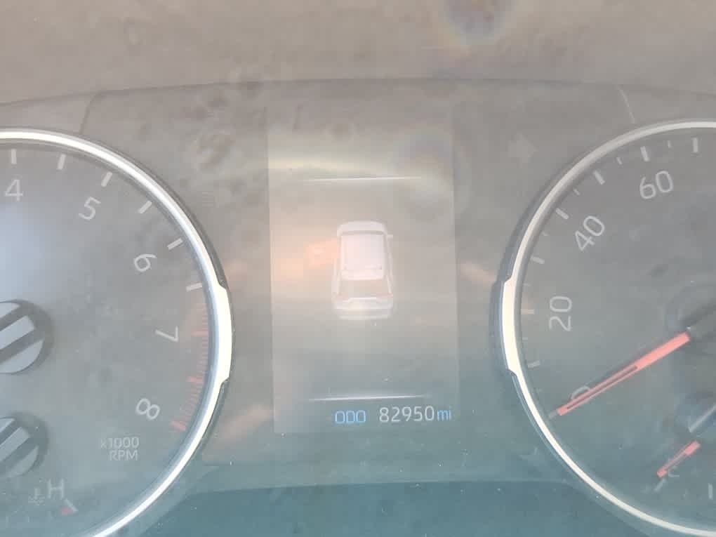 Used 2019 Magnetic Gray Metallic Toyota XLE image 5