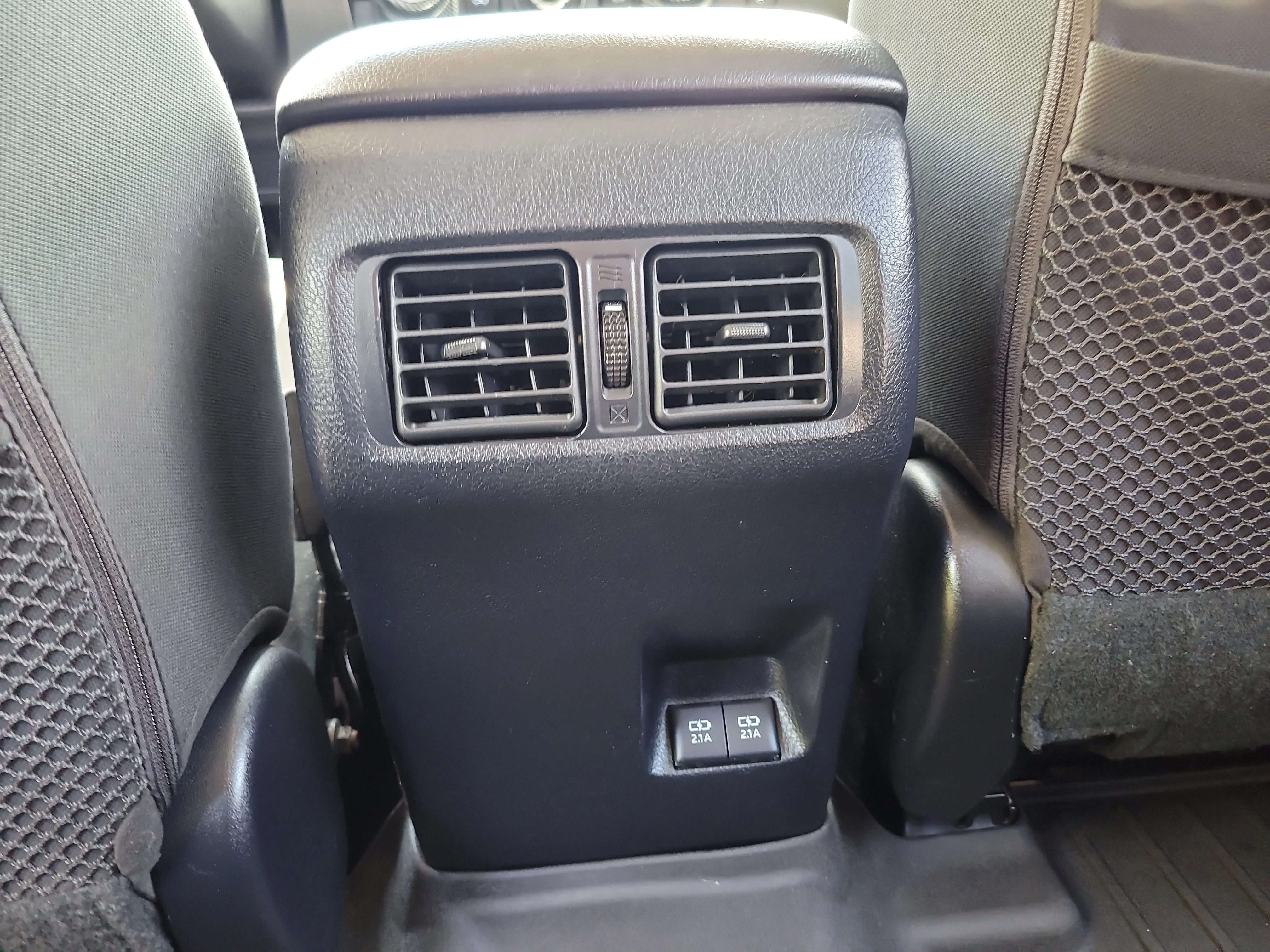 Used 2021 Magnetic Gray Metallic Toyota SR5 image 15