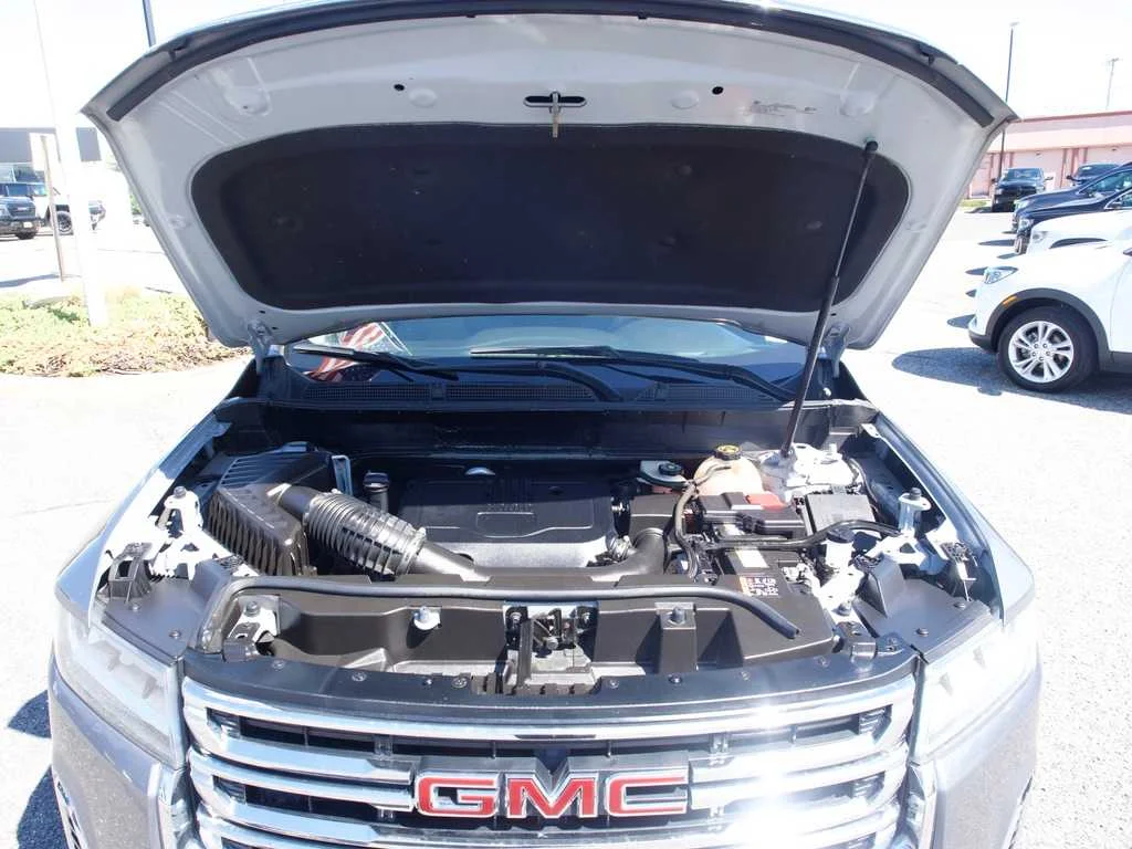 2021 GMC Acadia SLE - Photo 40