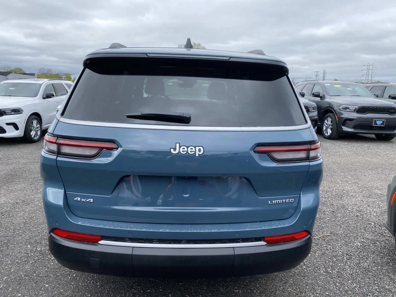New 2026 Steel Blue Exterior Paint Jeep Limited image 4
