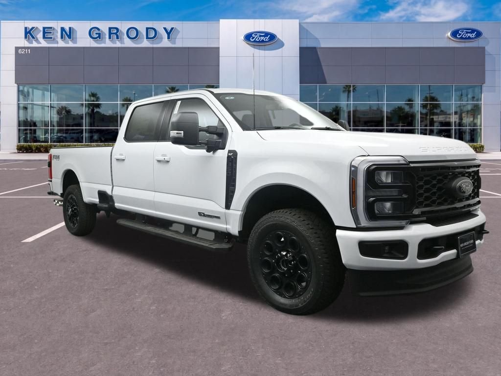 2026 Ford F-350 XLT 4x4 Crew Cab 8' Box SRW's photo