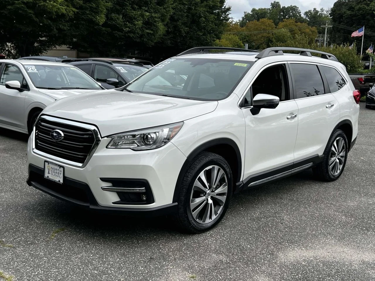 Used 2022 Crystal White Pearl Subaru Touring image 2