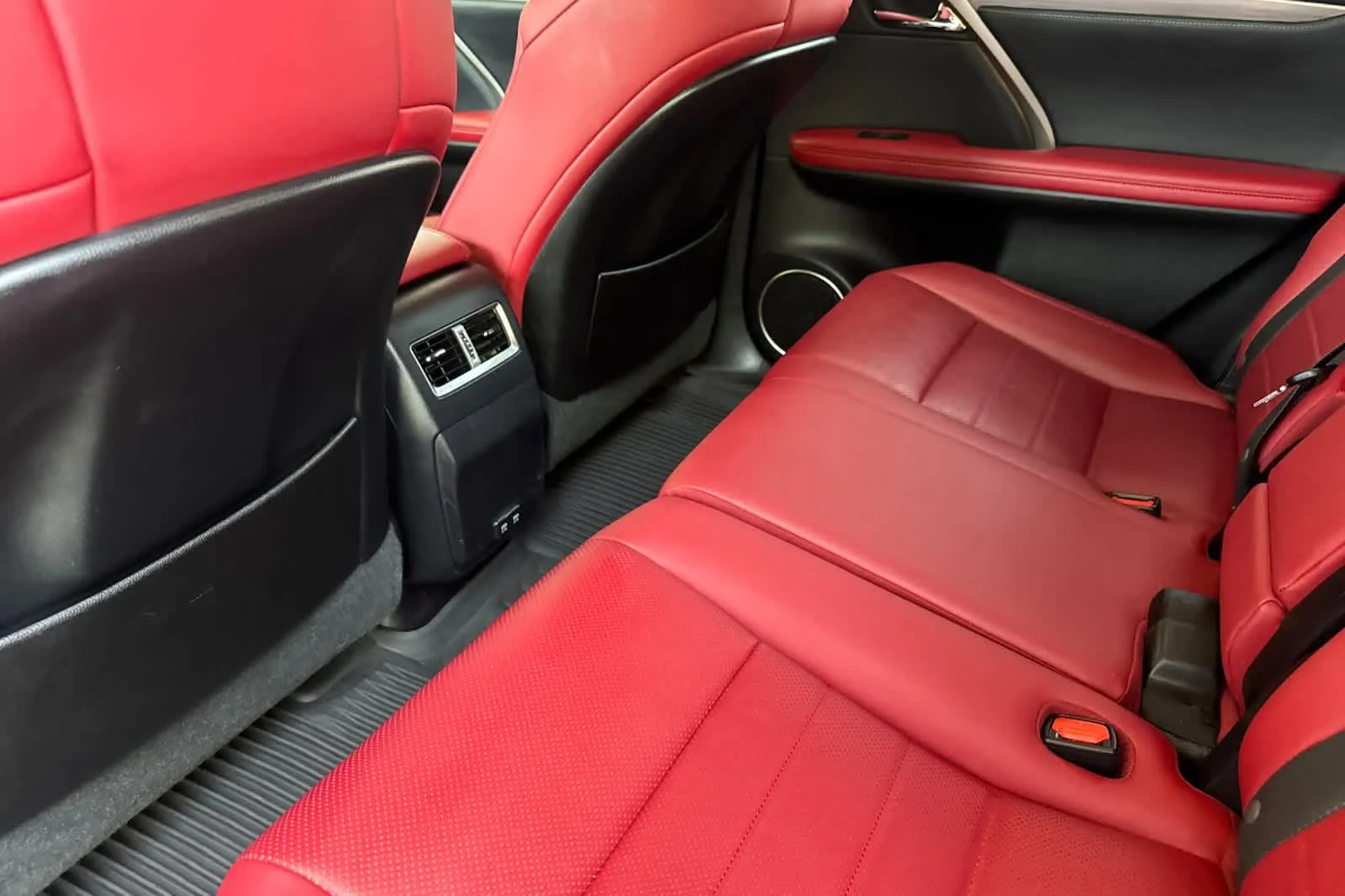 Used 2021 Atomic Silver Lexus F SPORT Appearance image 4