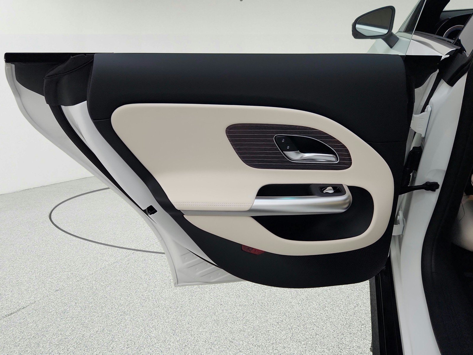 New 2027 Polar White Mercedes-Benz CLA 220 Hybrid image 23