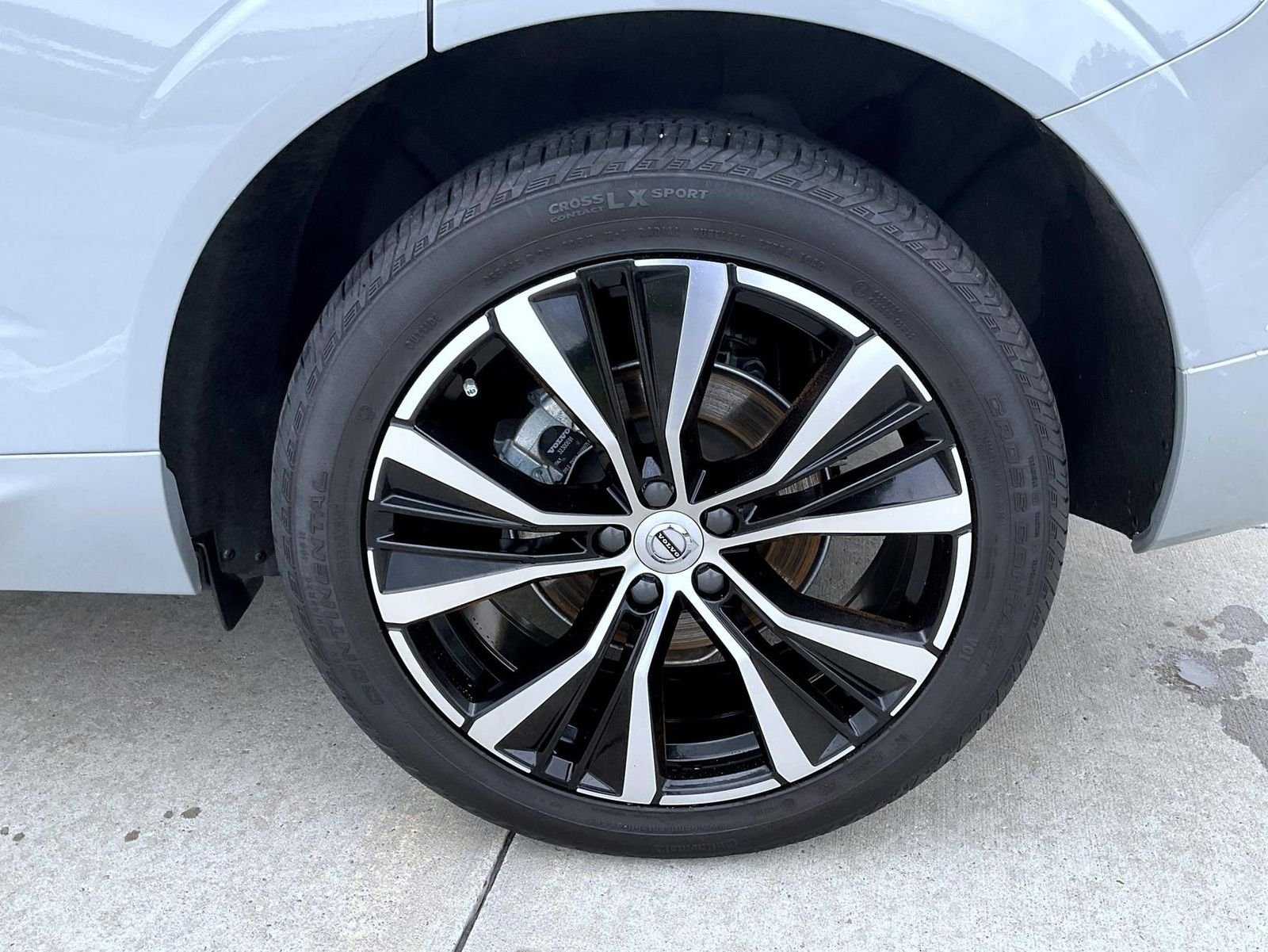 2024 Volvo XC60 Plus - Photo 22