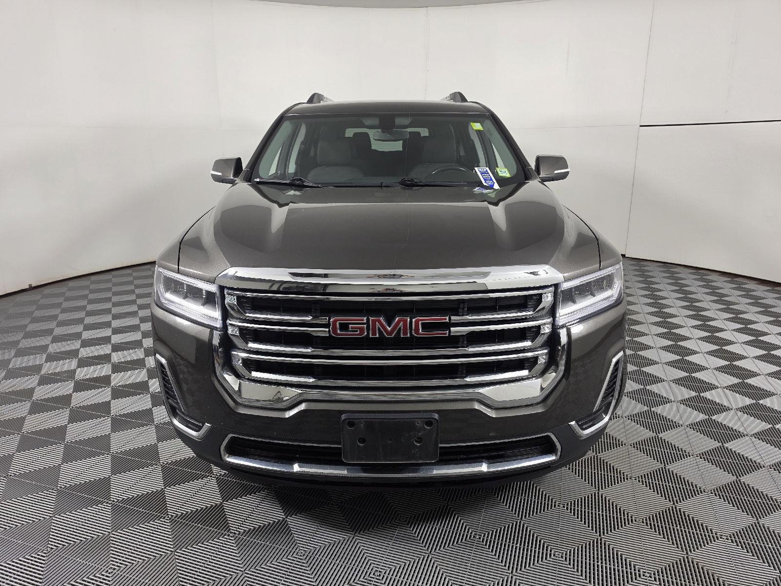 Used 2020 Smokey Quartz Metallic GMC SLE image 5