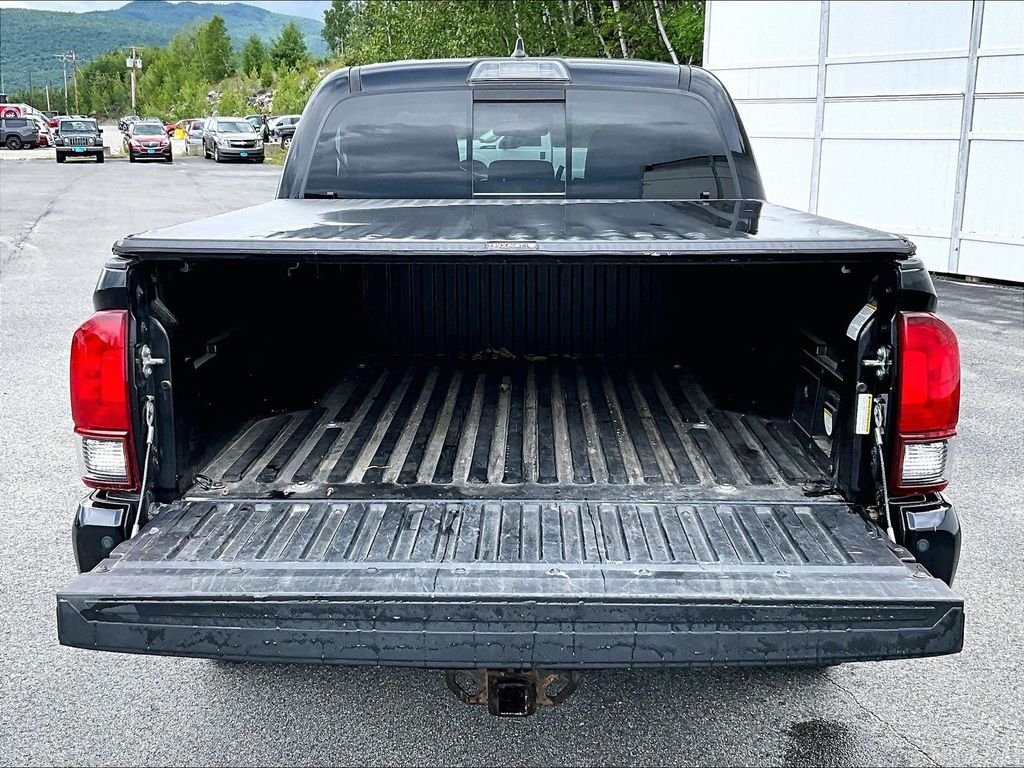 Used 2019 Midnight Black Metallic Toyota TRD Off-Road 4x4 image 29
