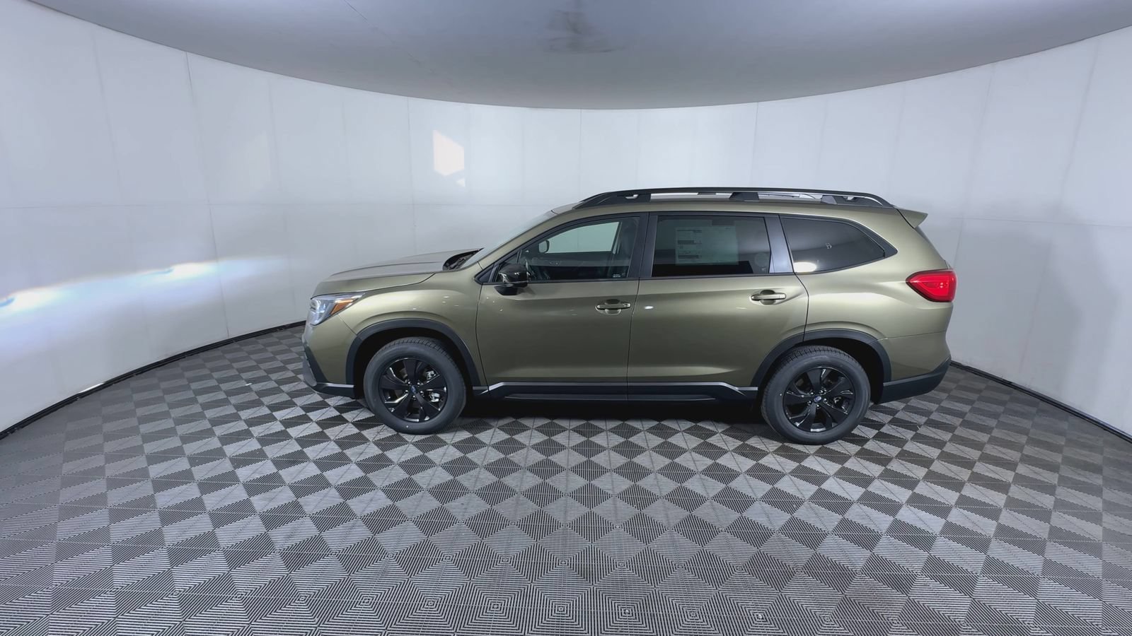 New 2027 AUTUMN GREEN METALLIC Subaru Premium 7-Passenger image 5