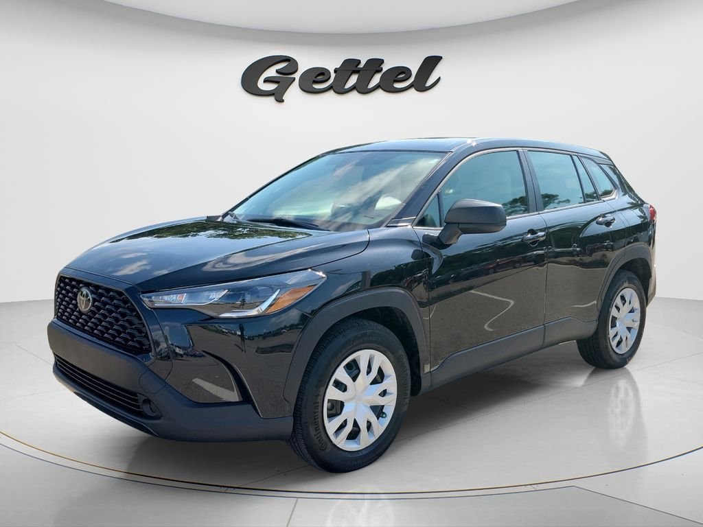 Certified Used 2024 Black Toyota L image 1
