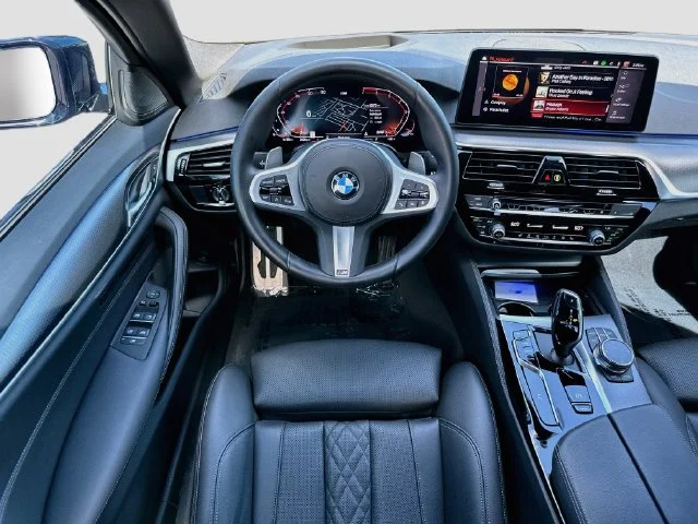 Used 2023 Black BMW 530i image 22