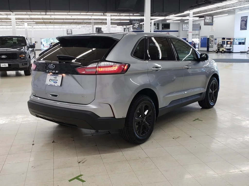 Certified Used 2024 Silver Metallic Ford SE image 8