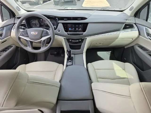 Used 2024 Crystal White Tri-Coat Cadillac Premium Luxury image 8