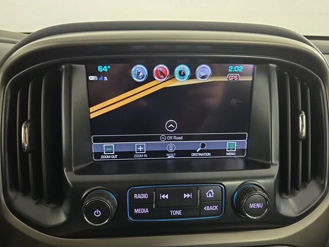 Used 2017 LASER BLUE METALLIC Chevrolet 4WD Z71 image 21