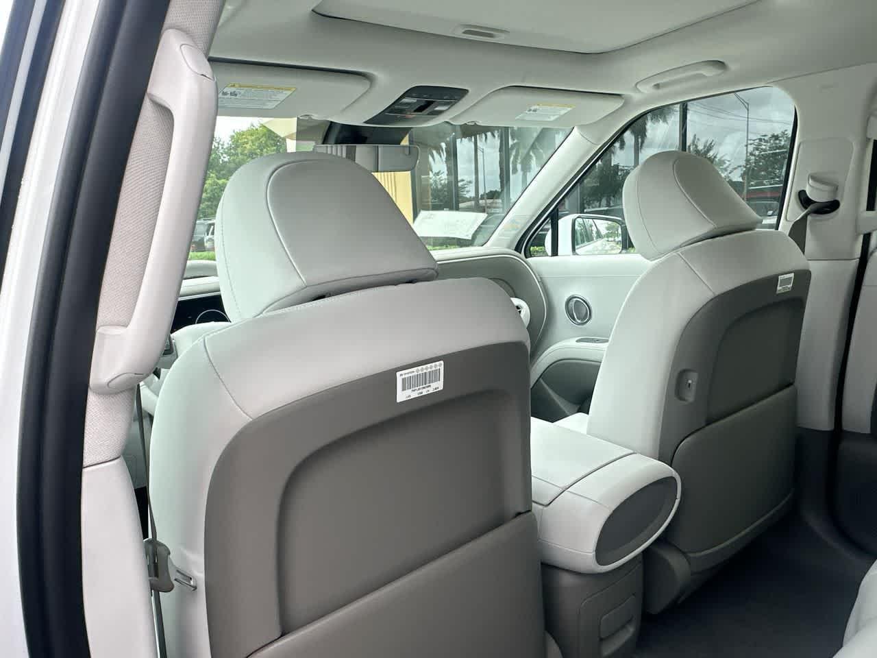 New 2026 Creamy White Pearl Hyundai Blue SEL Premium 8P image 52