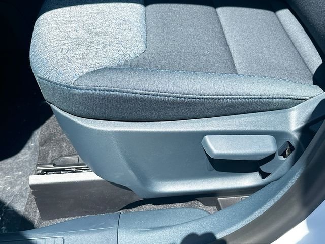 New 2026 Oxford White Ford XLT image 19