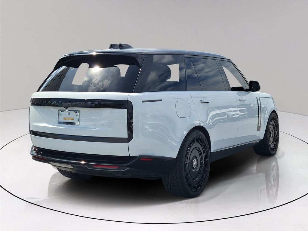 Used 2026 White Land Rover SE image 6