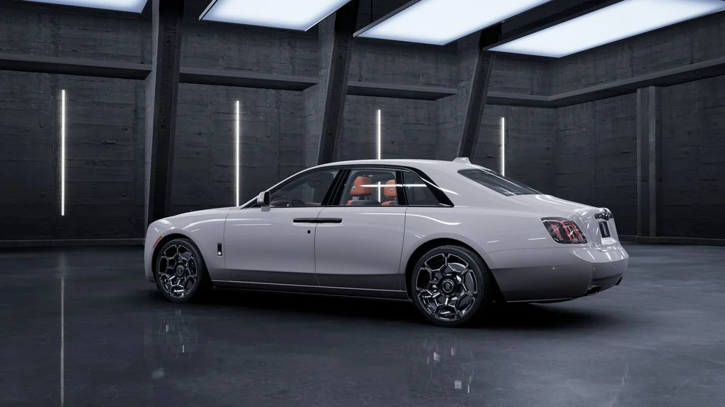 New 2027 Gray Rolls-Royce  image 2