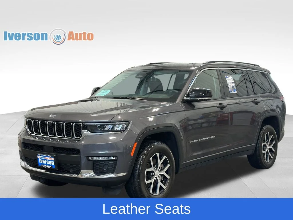 Used 2023 Gray Jeep Limited image 5