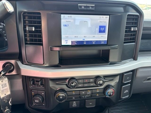 New 2026 Oxford White Ford F-350® XL image 26