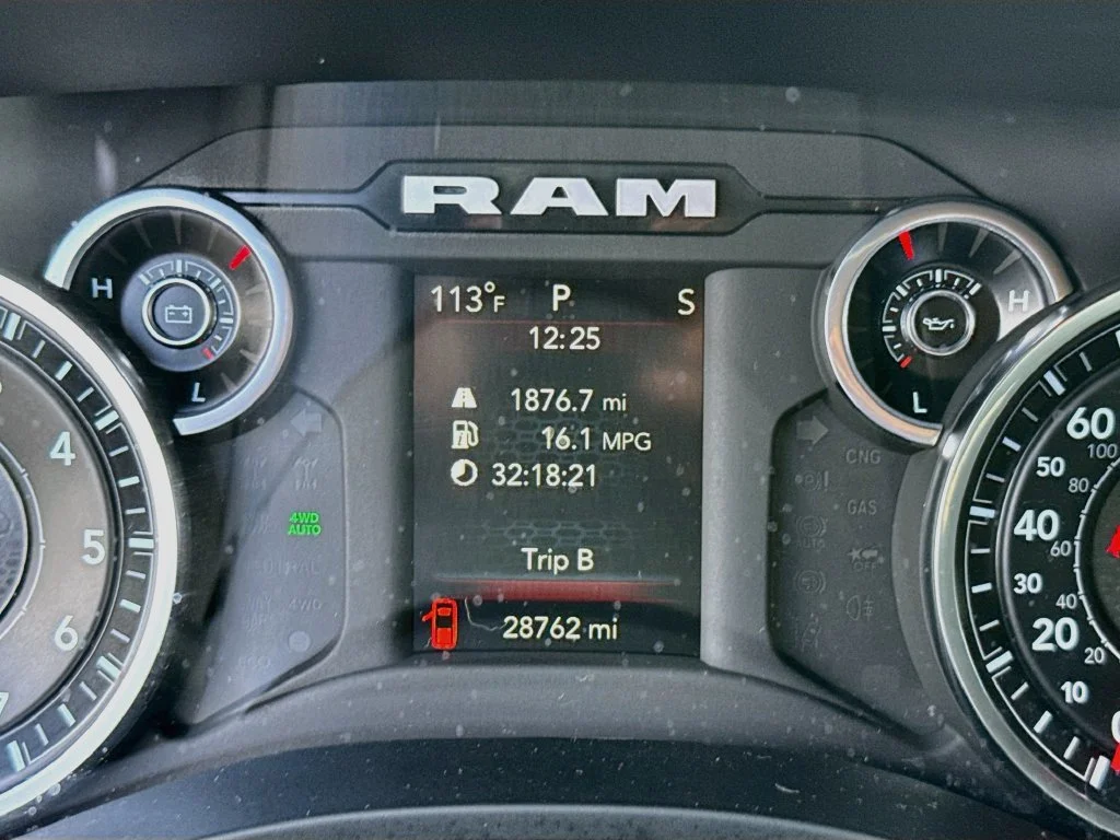 Used 2023 White Ram Big Horn/Lone Star image 13