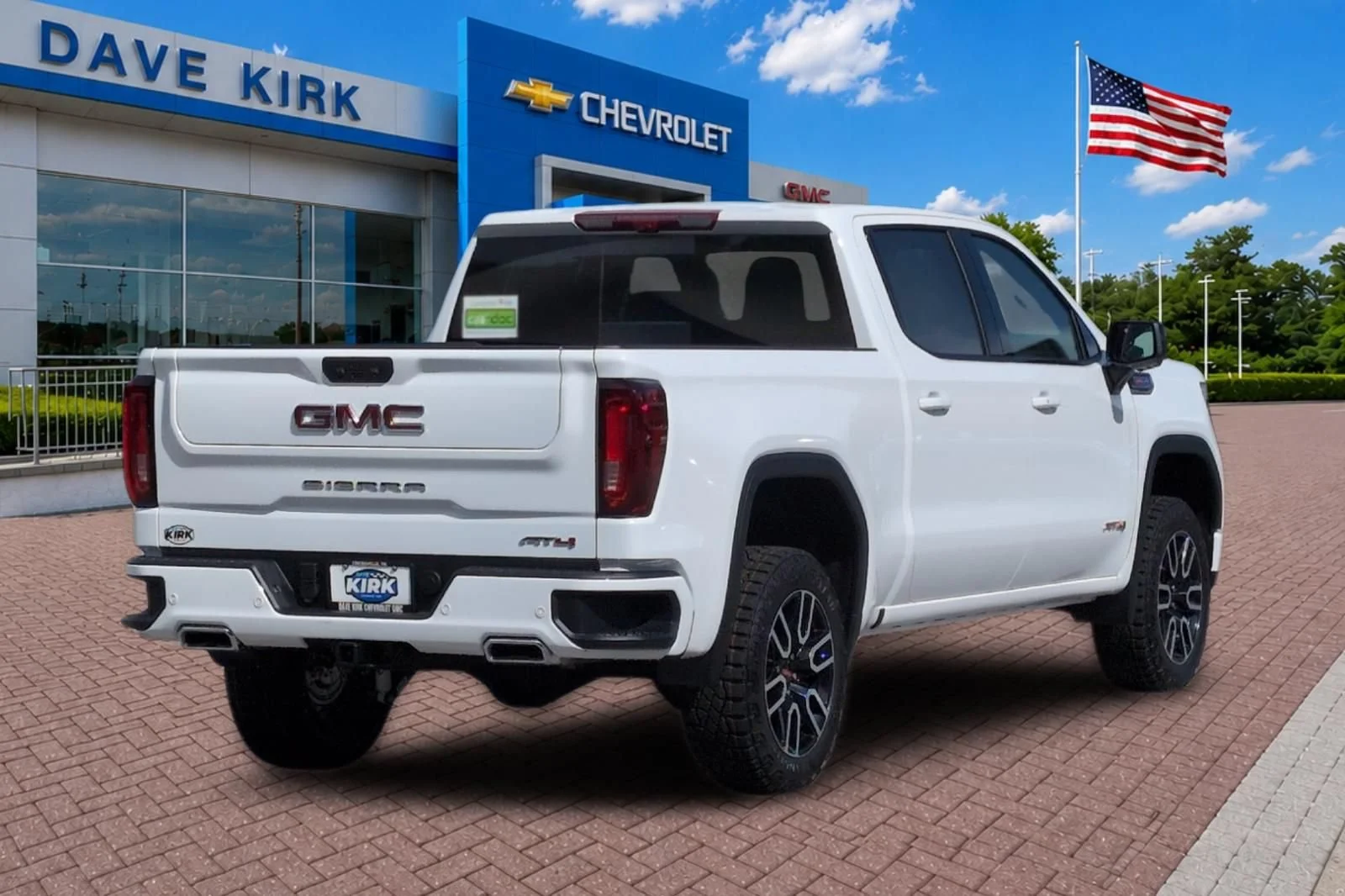 New 2026 Summit White GMC AT4 image 3