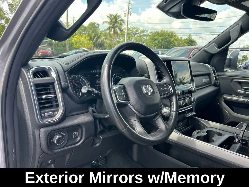 Used 2024 Silver Ram Laramie image 11