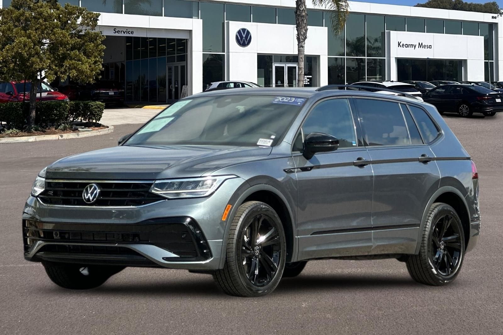 Certified Used 2023 Platinum Gray Metallic Volkswagen 2.0T SE R-Line Black image 8
