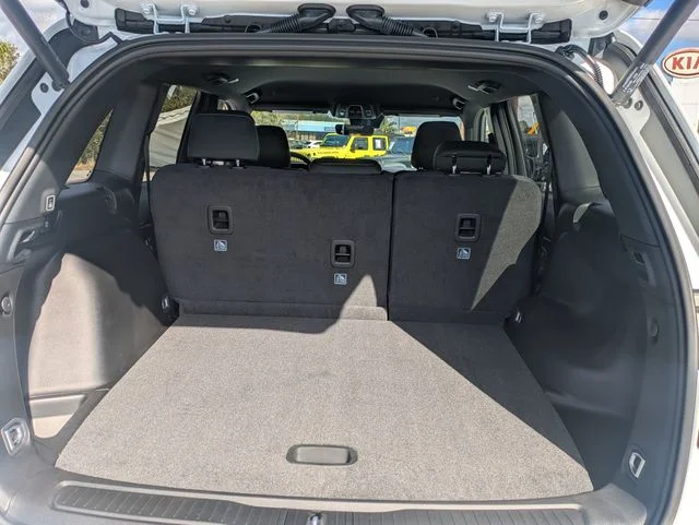 New 2025 White Jeep Laredo image 23