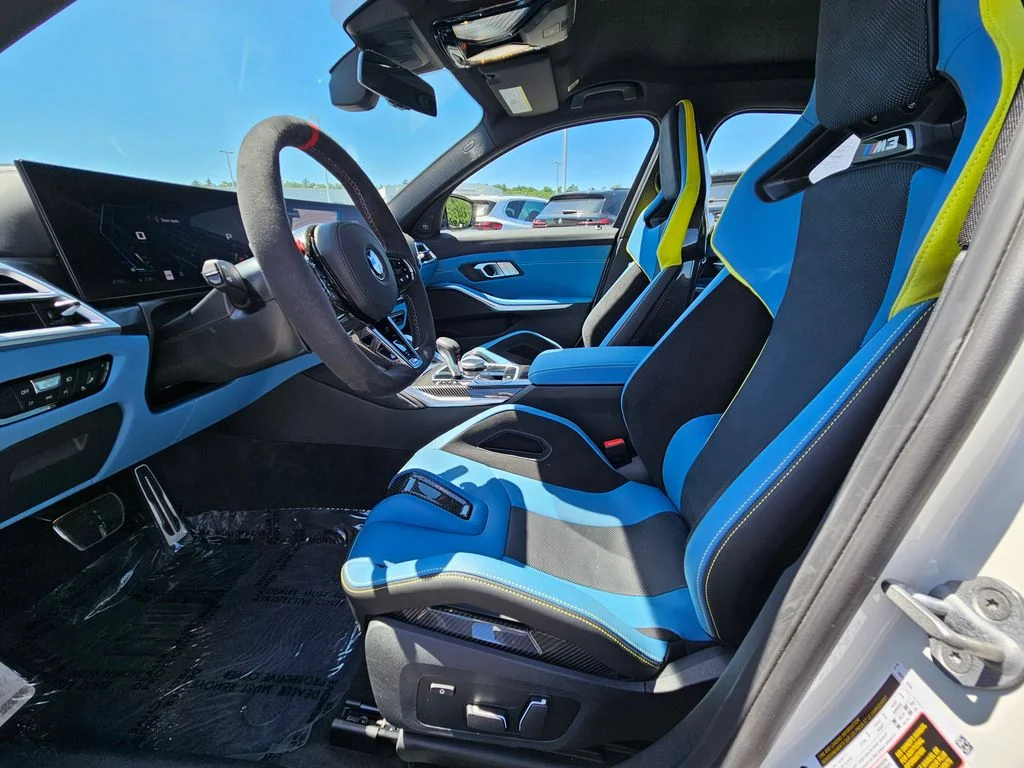 Used 2026 Alpine White BMW Competition image 24