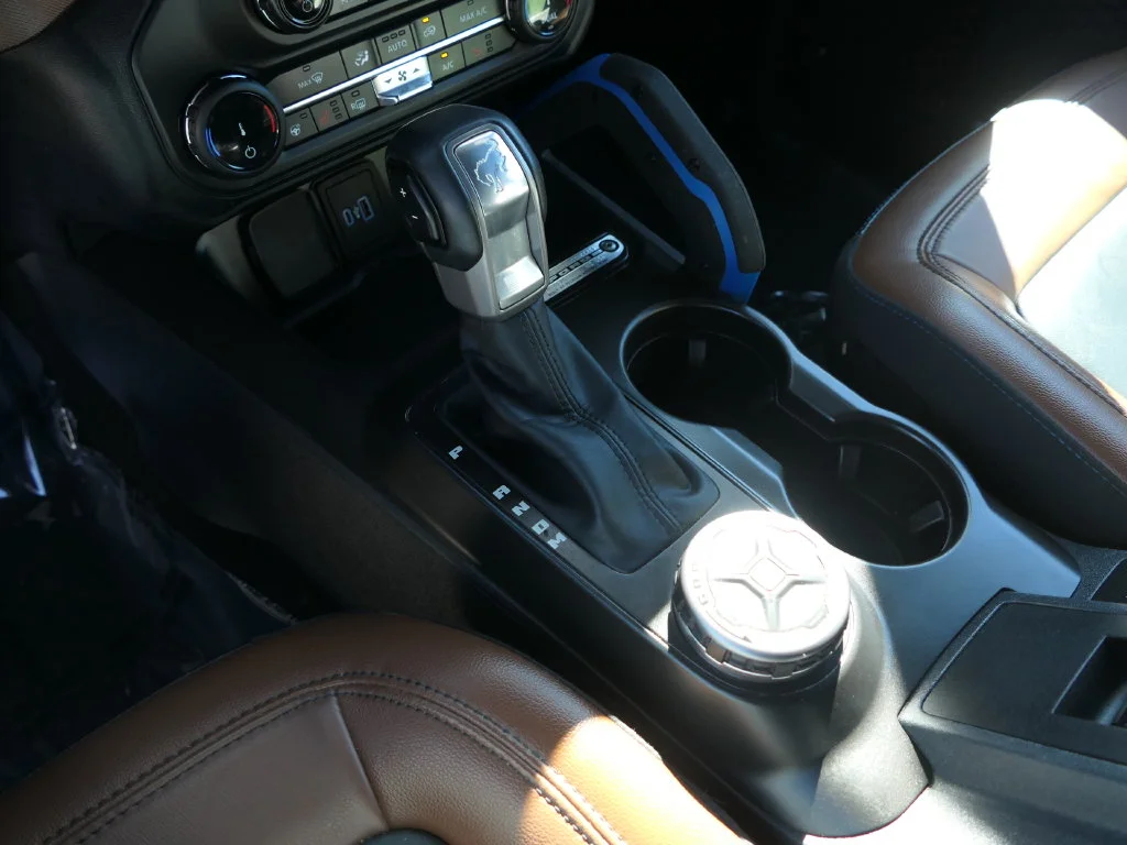 Used 2022 Gray Metallic Ford Outer Banks image 22