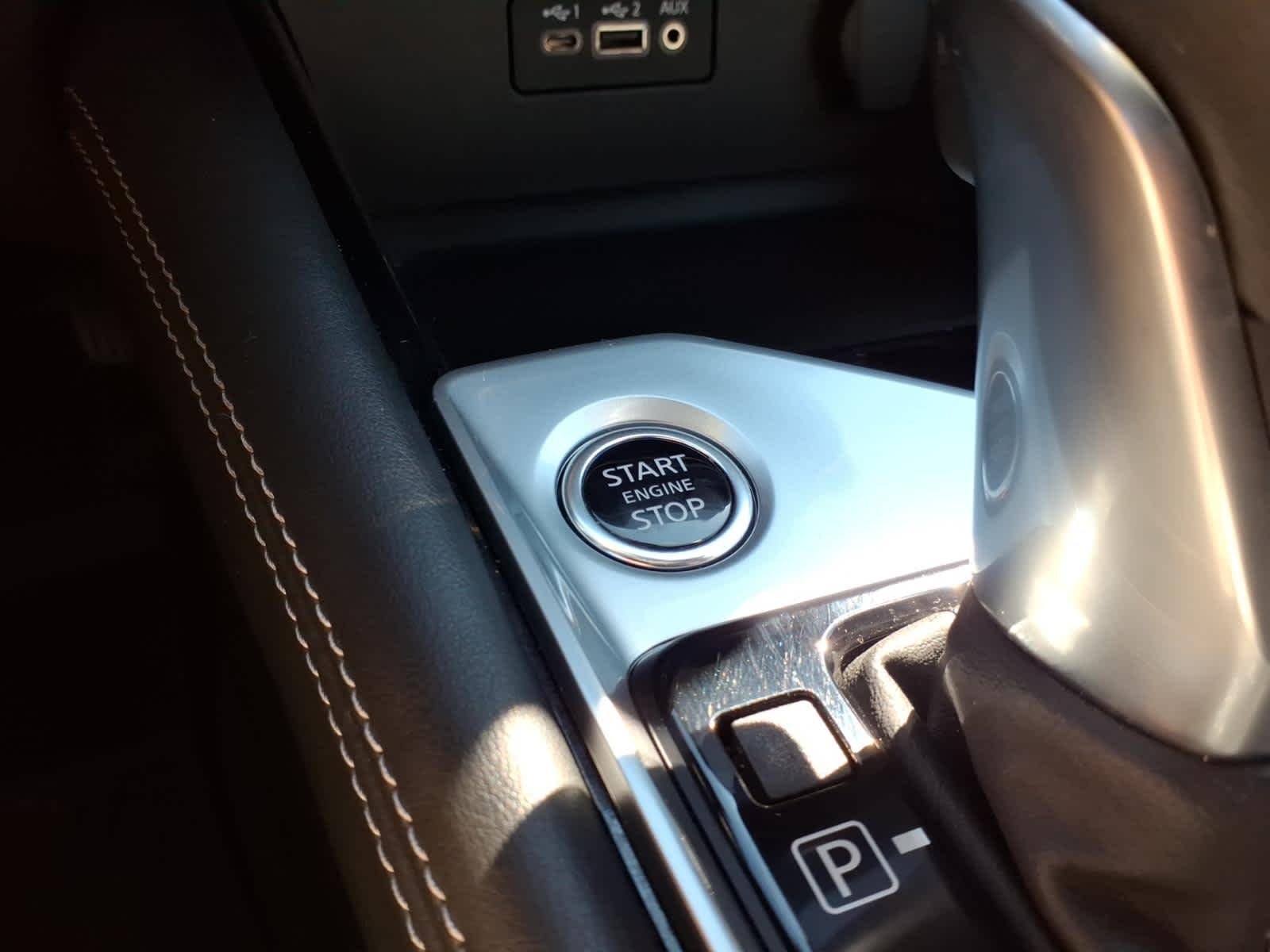 Used 2022 Super Black Nissan 2.5 SL image 22
