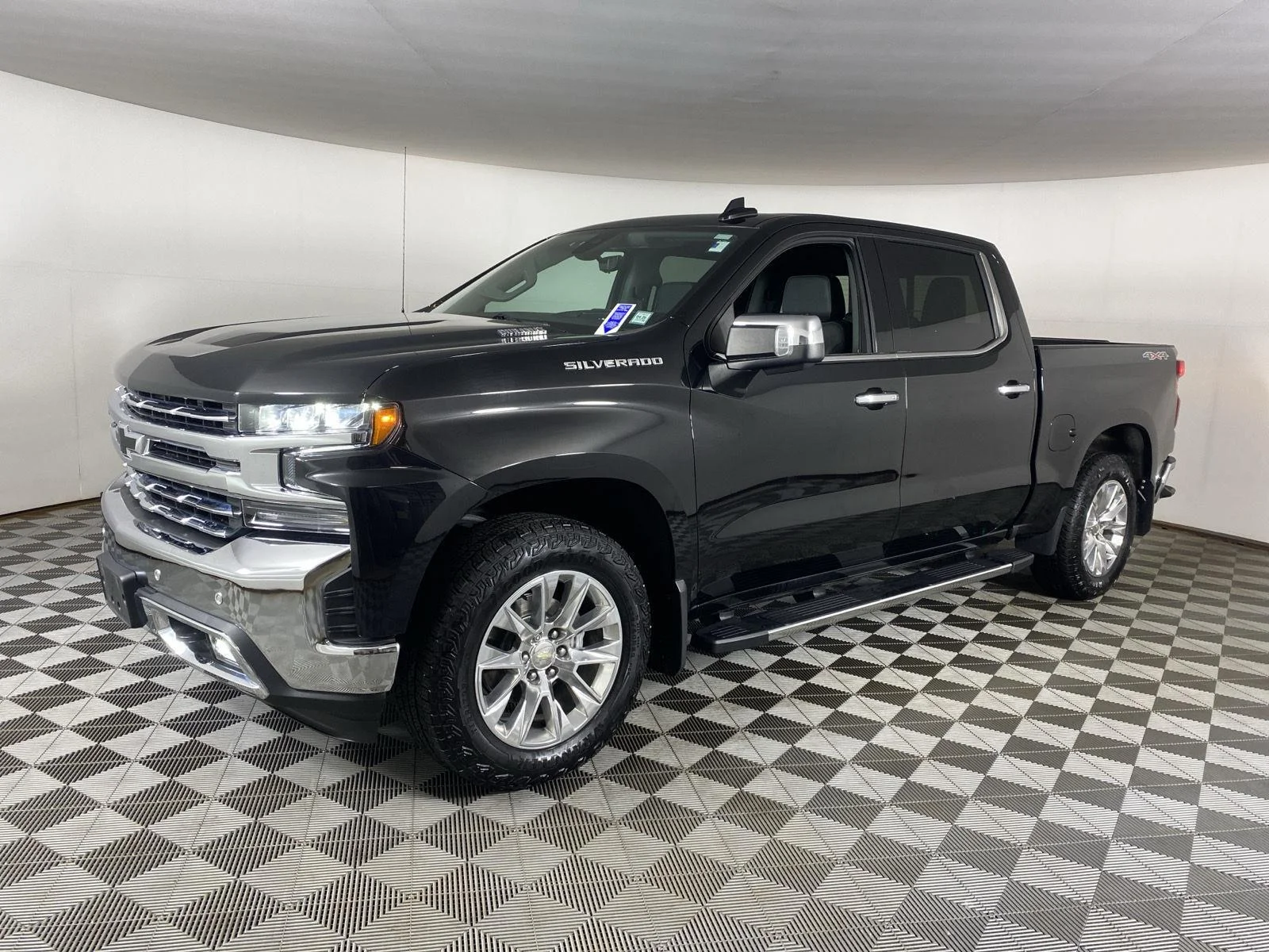 Used 2021 Black Metallic Chevrolet LTZ image 3