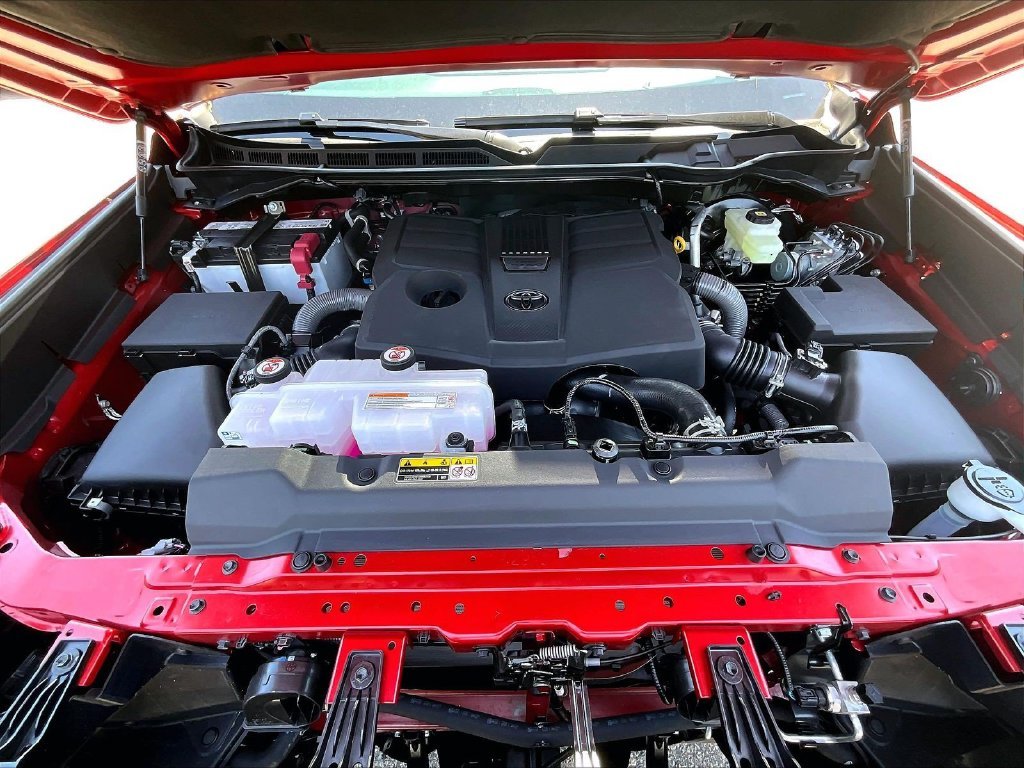 2026 Toyota Tundra Platinum - Photo 16