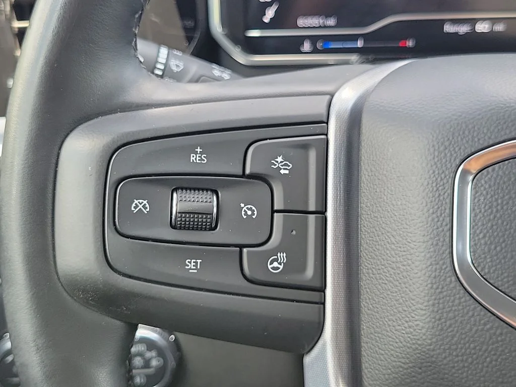 Used 2023 Black GMC Elevation image 30