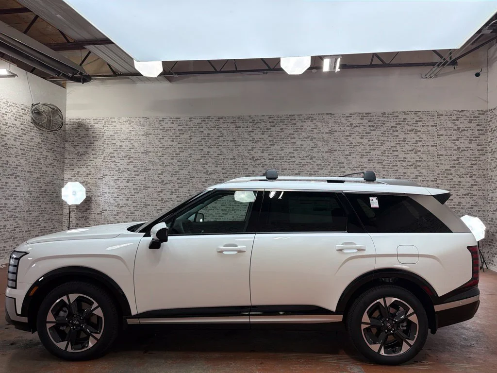 New 2027 Creamy White Pearl Hyundai Limited image 4