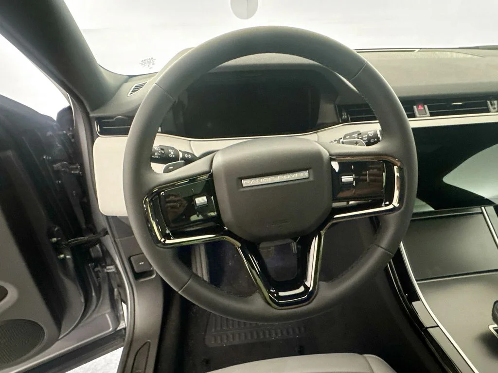 New 2026 Eiger Grey Land Rover Core S image 10