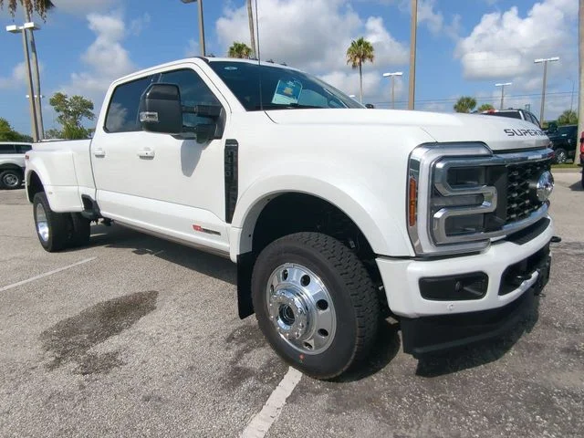 New 2026 Star White Metallic Tri-Coat Ford F-450® Platinum® image 2