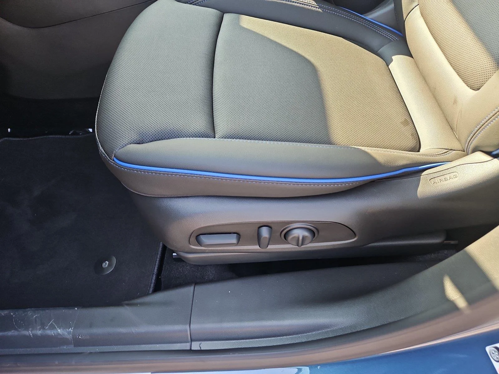 2026 Buick Encore GX Sport Touring - Photo 16