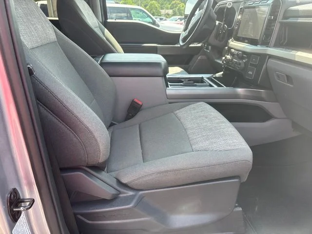 Used 2023 Silver Ford XLT image 14