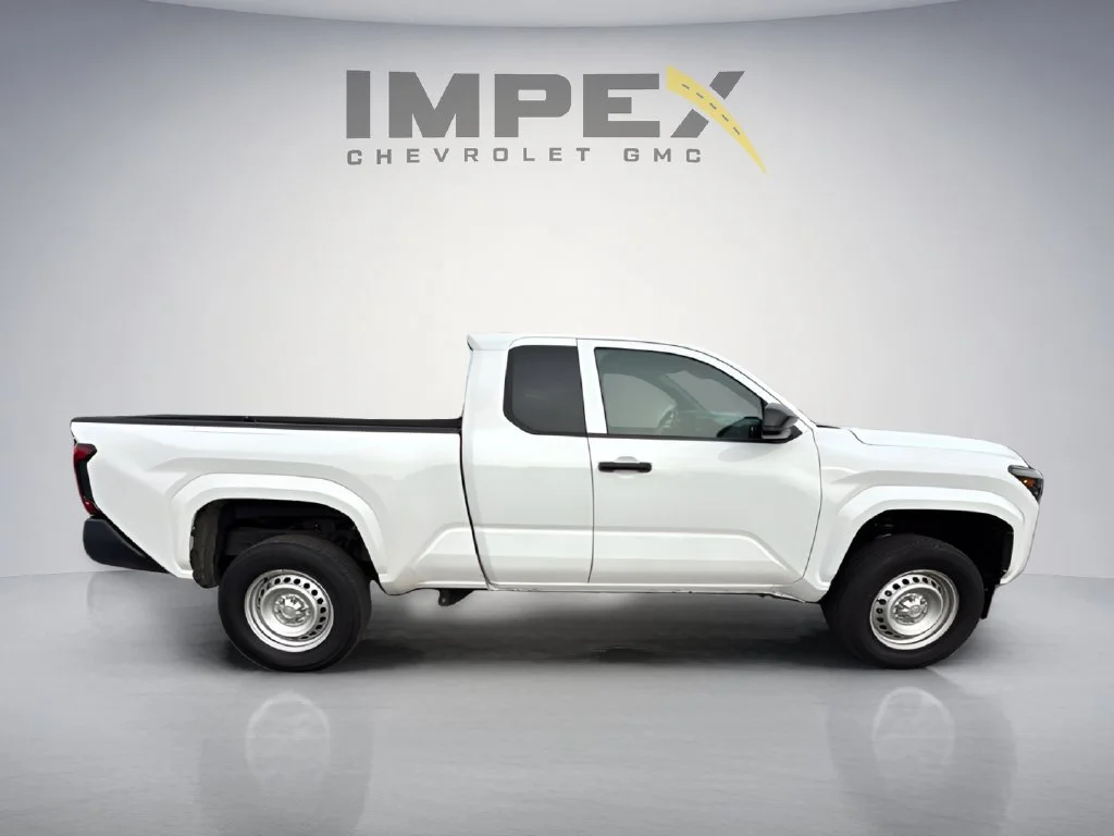 Used 2025 White Toyota SR image 6