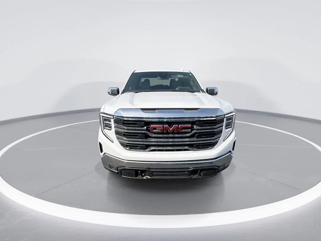 New 2026 Summit White GMC SLT image 3